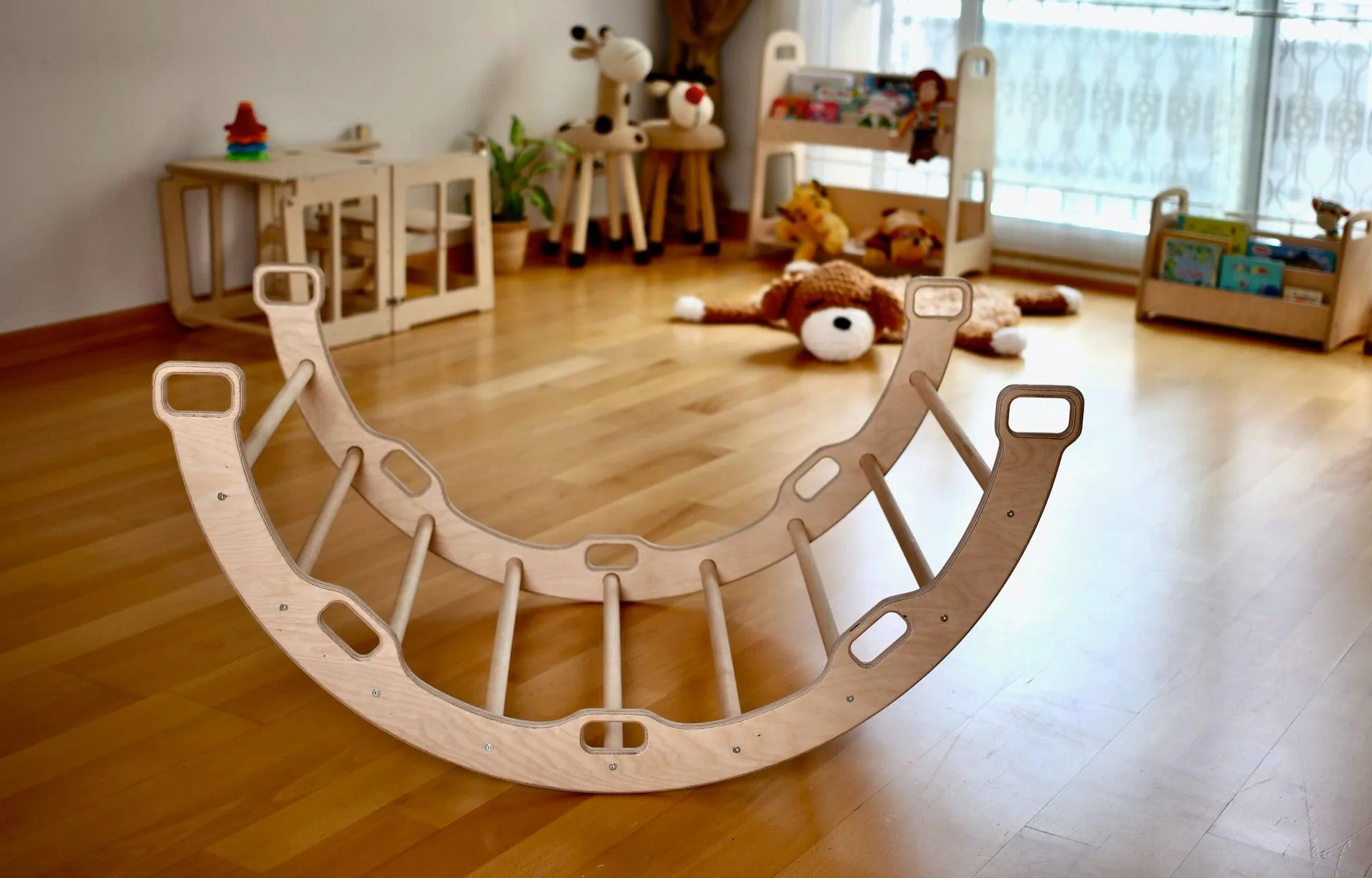 Climbing Arch/Rocker With 2 Ramps