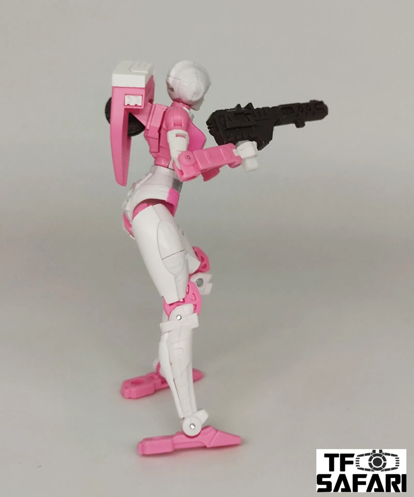 Go Better Studio GX-17 Upgrade Kits for WFC Earthrise  Arcee Upgrade Kit