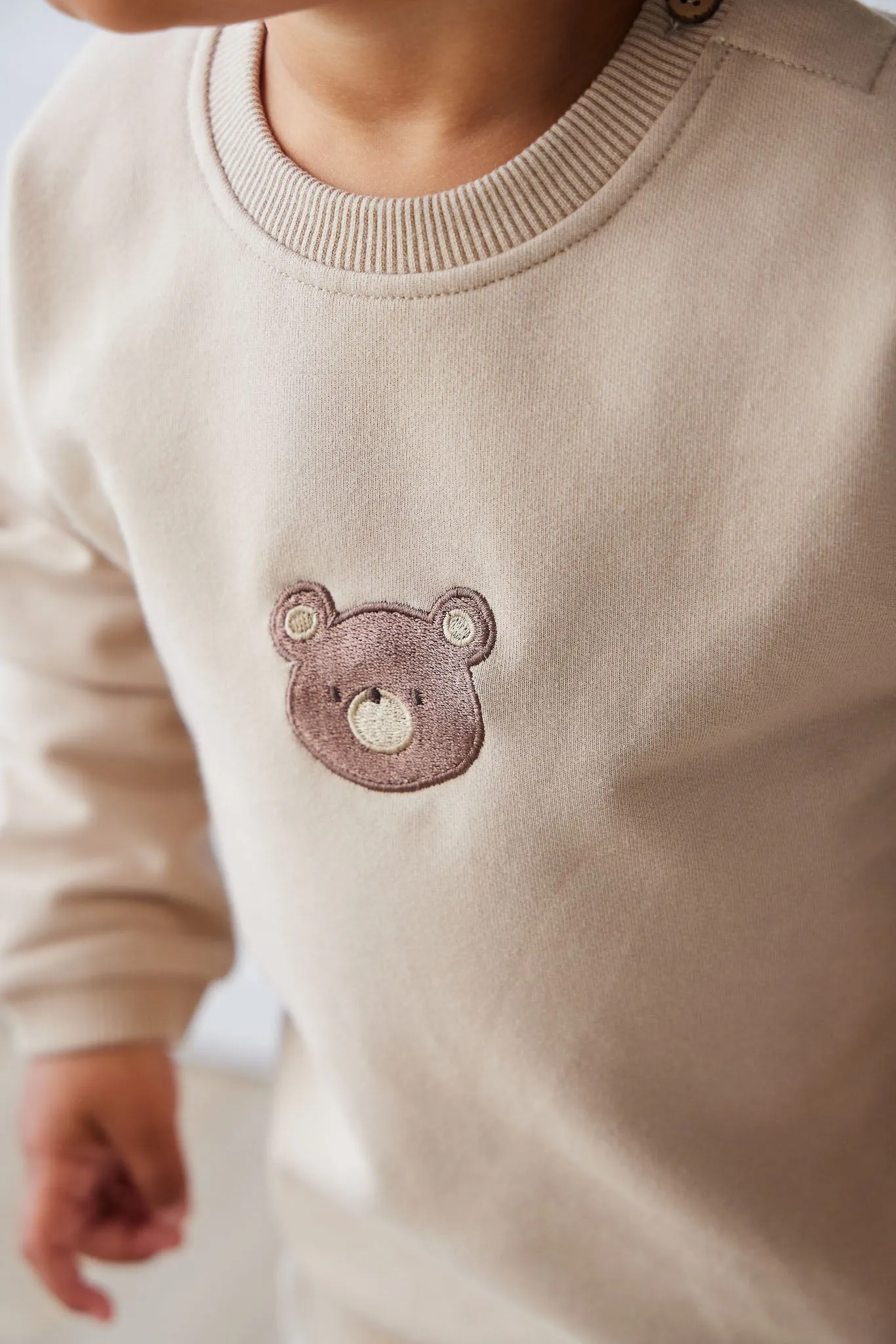 Organic Cotton Damien Sweatshirt - Fawn Bear